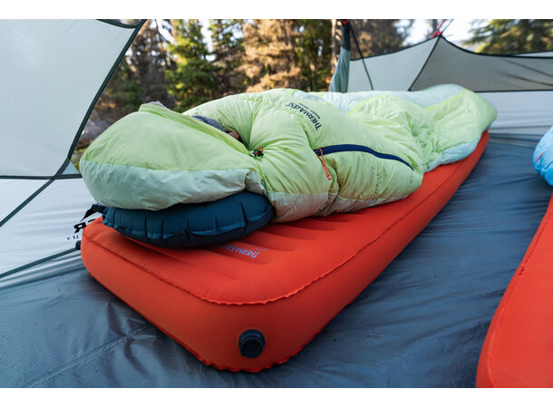 TAR NeoLoft Ember - Regular Wide 