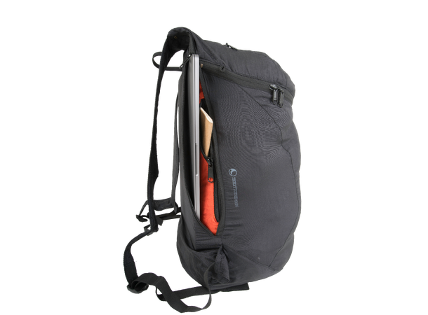 TTTM BACKPACK PLUS Sekk 25l Black 